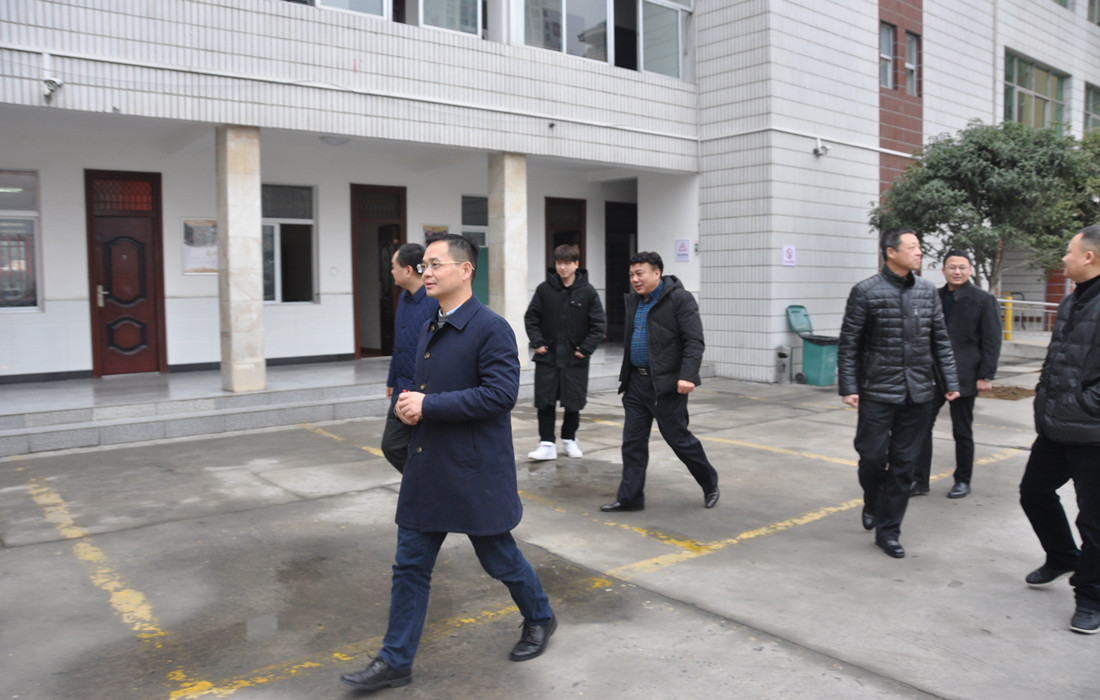 微信图片_20190211150526_副本.jpg