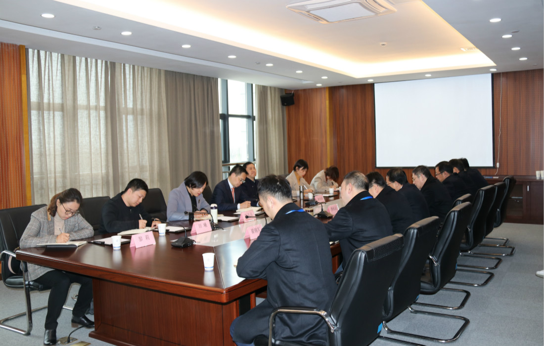 陆港2.jpg
