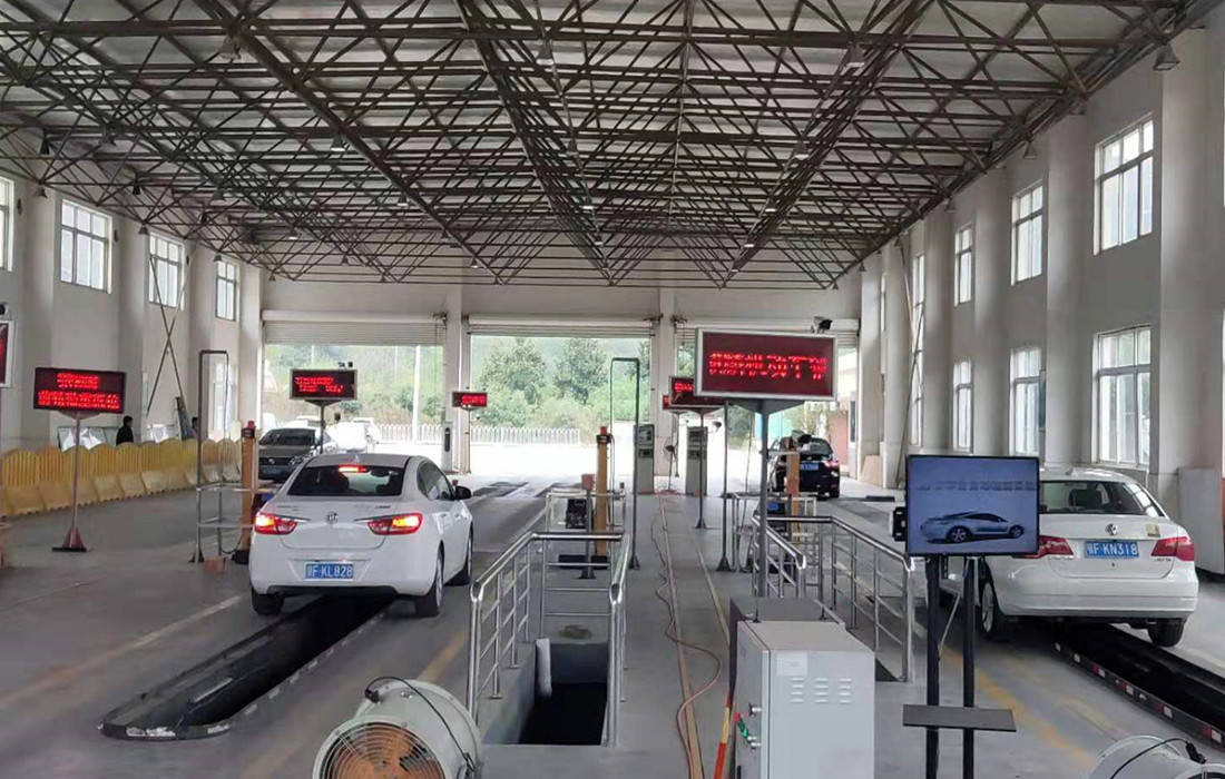 车.jpg