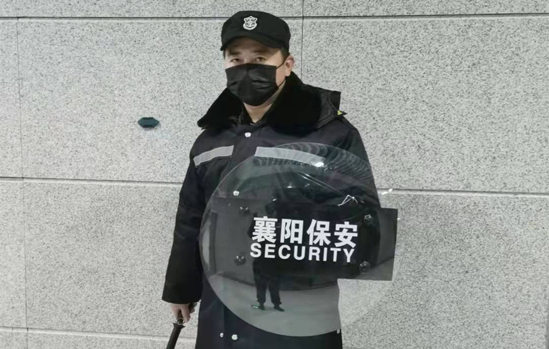 李新波_副本.jpg 李新波_副本.jpg