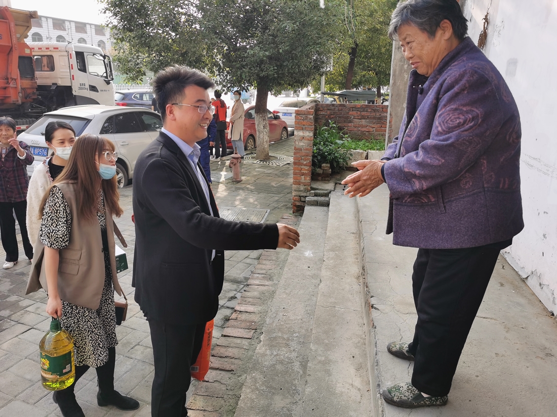 现场照片2_副本.jpg