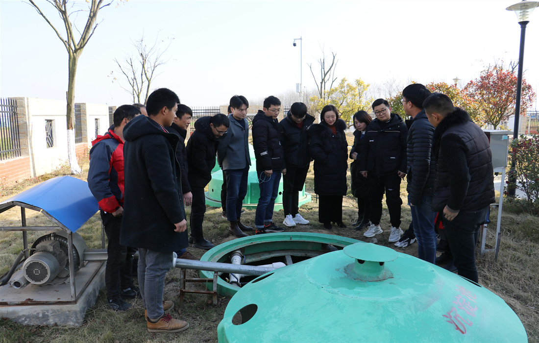 b48181b0ebb92f3387ffc4de3d74cd3_副本.jpg b48181b0ebb92f3387ffc4de3d74cd3_副本.jpg