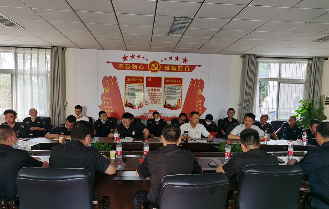 座谈1.jpg