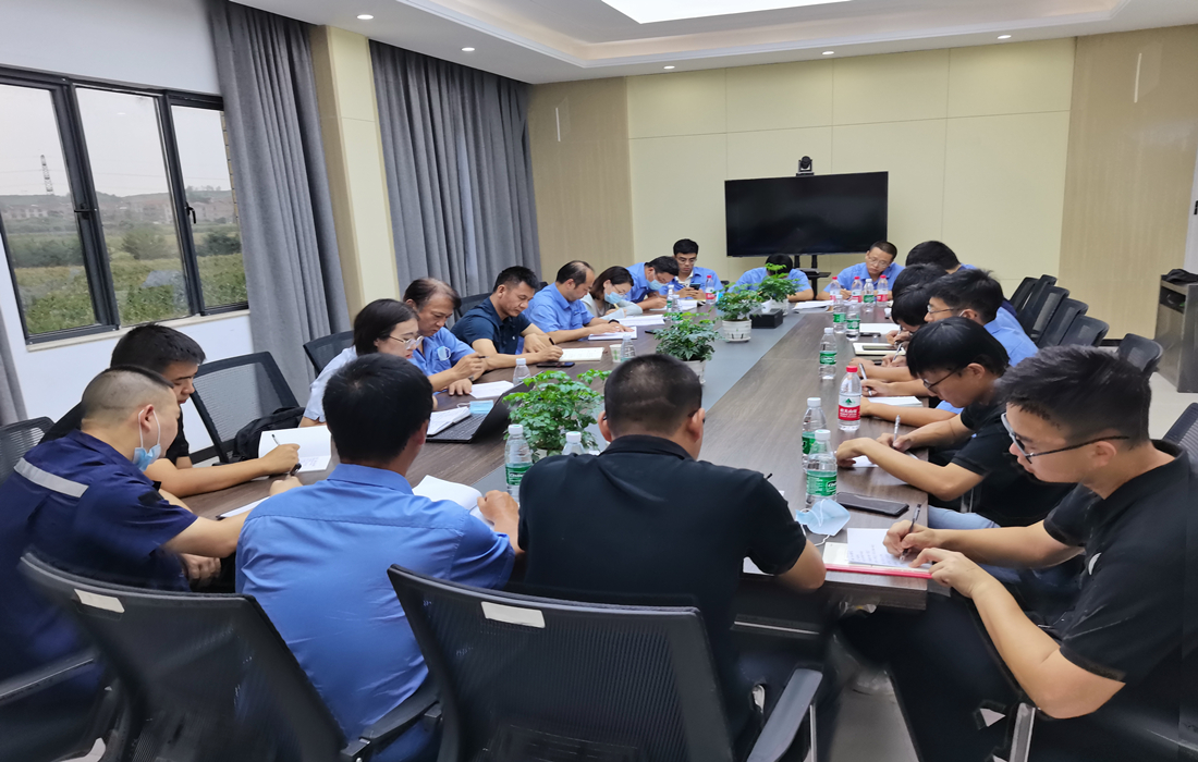 召开复盘总结会.jpg
