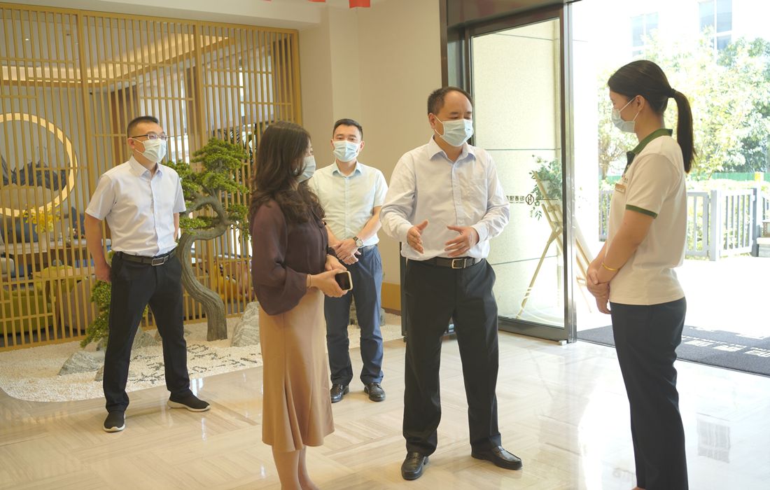 赌博网址大全
为恒泰·悦居长者照护中心一线员工送去慰问5.jpg