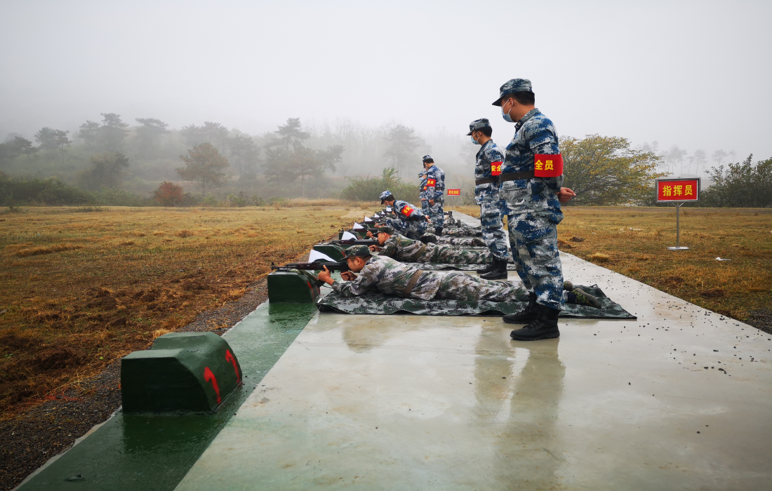 实弹射击1.png