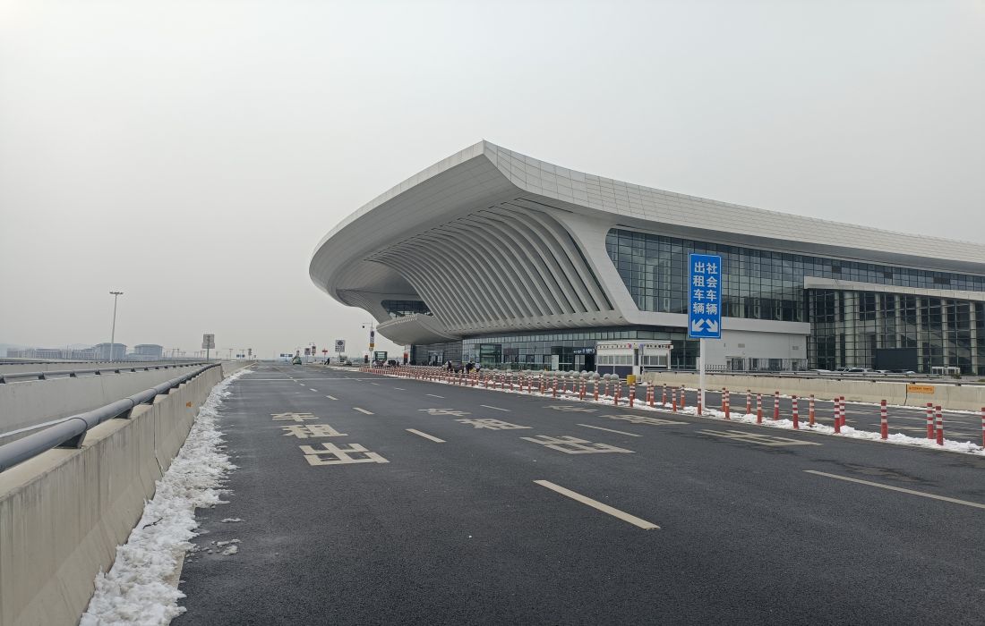 清扫后南北匝道桥.jpg