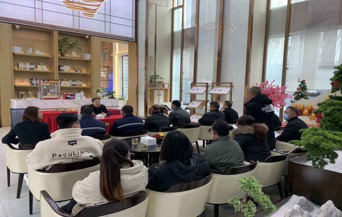 新闻照片.jpg 新闻照片.jpg