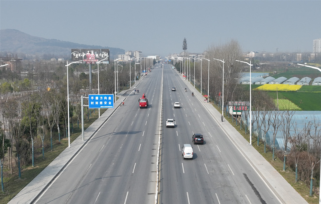 303省道中段旅游公路升级工程_副本.jpg 303省道中段旅游公路升级工程_副本.jpg