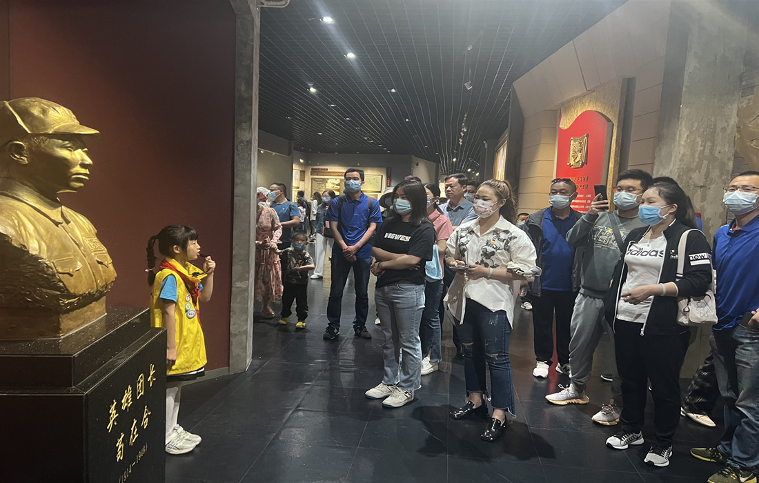 新闻稿照片 3-2 _副本.jpg