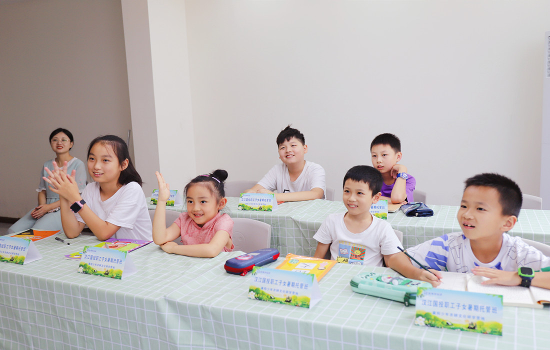 襄阳少年农耕文化研学营地托管 (2).JPG