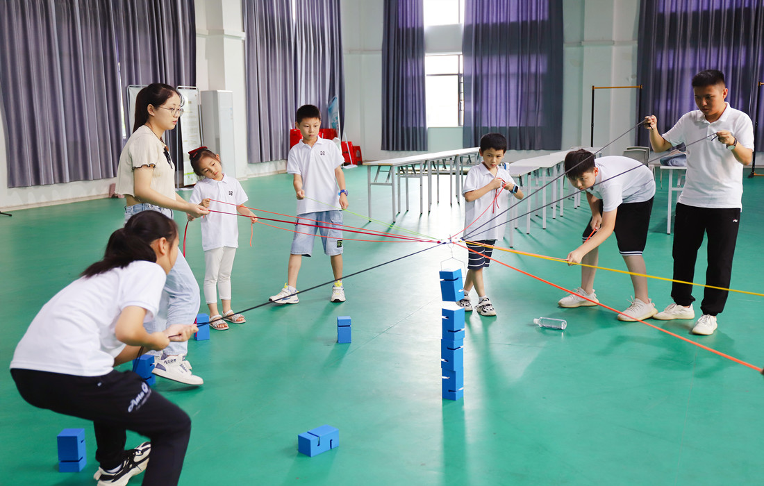 襄阳少年农耕文化研学营地托管 (1).JPG