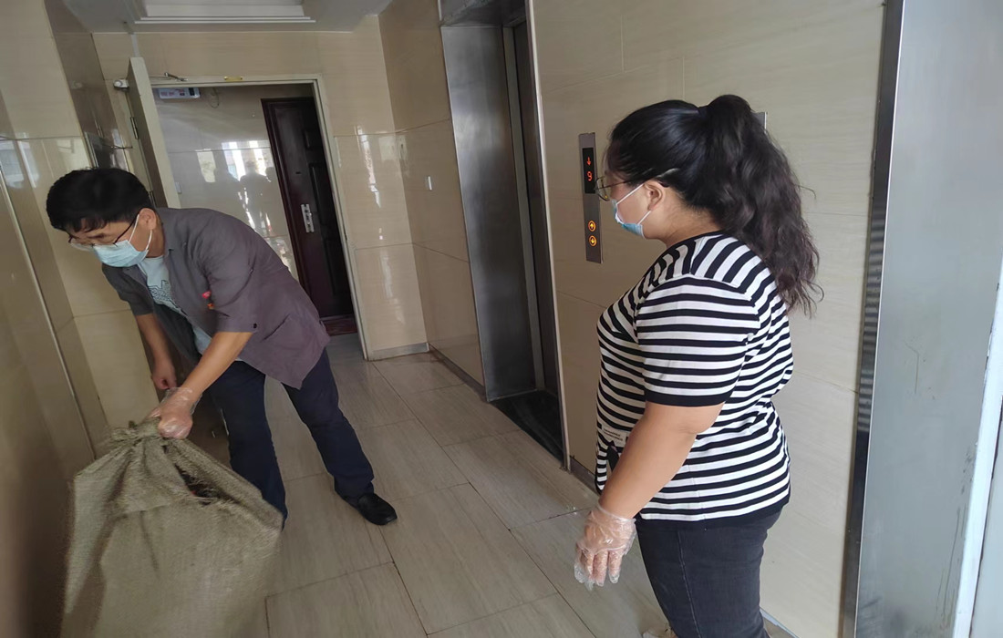 照片2.jpg 照片2.jpg