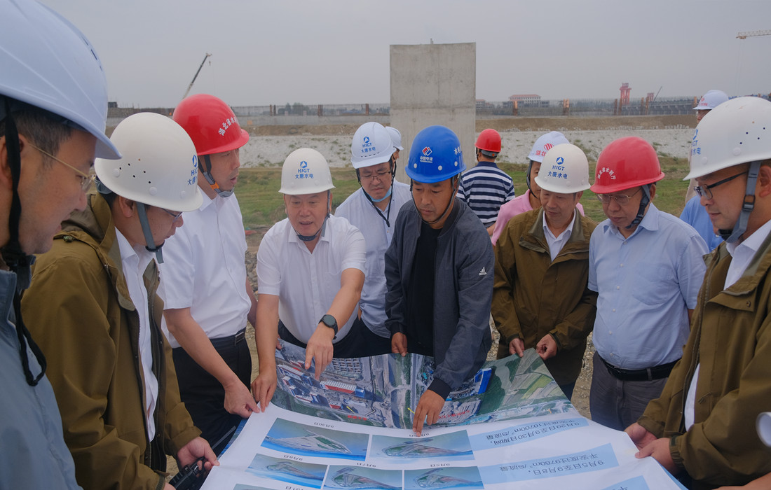 图1 现场调研.jpg 图1 现场调研.jpg