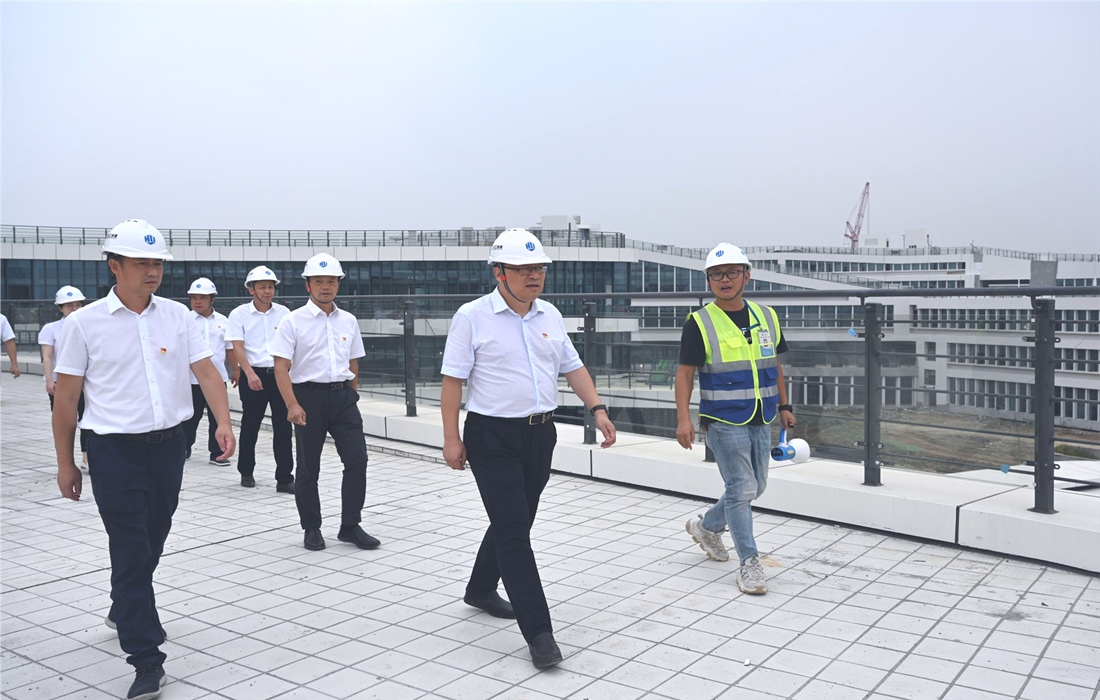 活动照片 (1).png 活动照片 (1).png