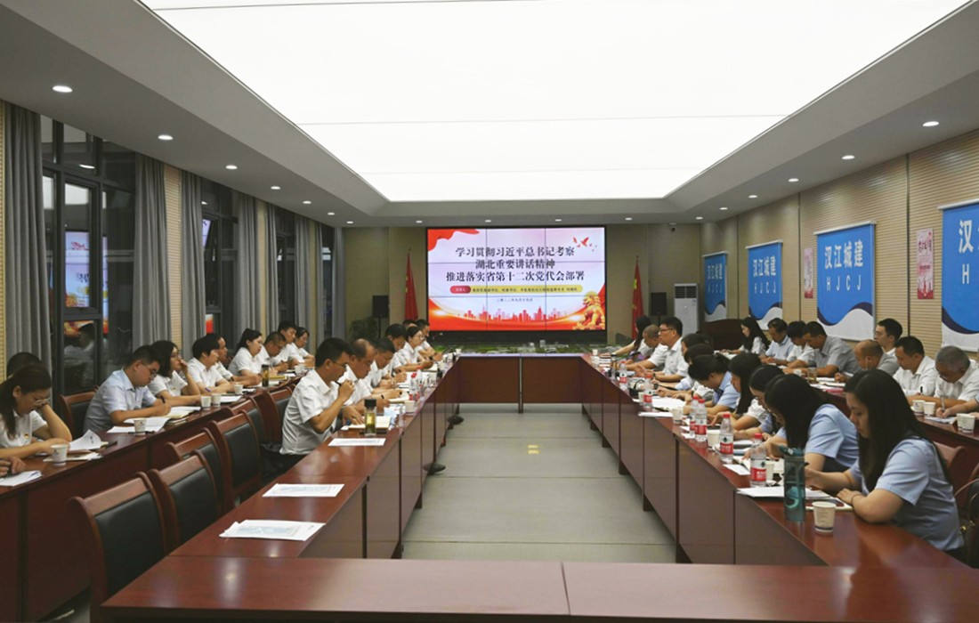 活动照片 (4).jpg 活动照片 (4).jpg