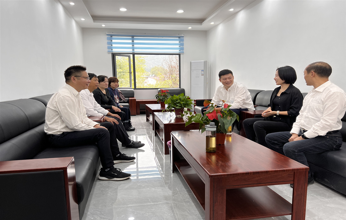 2e032c7a2fbeec9a0002bd03bd12ae3.jpg 2e032c7a2fbeec9a0002bd03bd12ae3.jpg