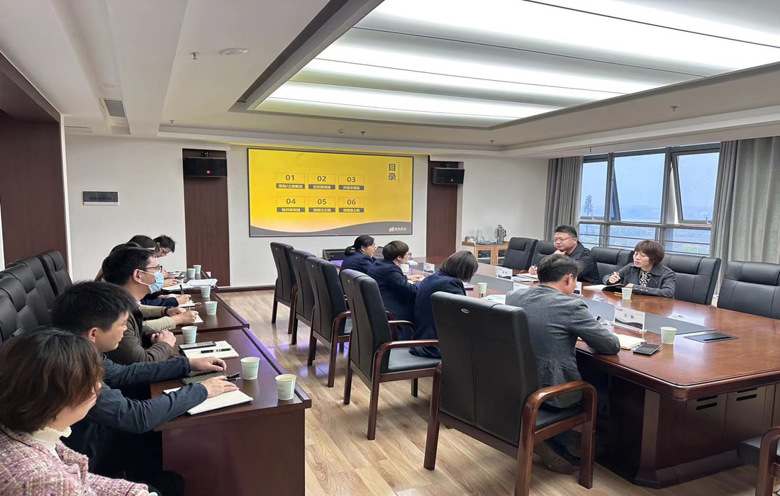 熊峰一行赴襄投置业走访调研3.jpg 熊峰一行赴襄投置业走访调研3.jpg