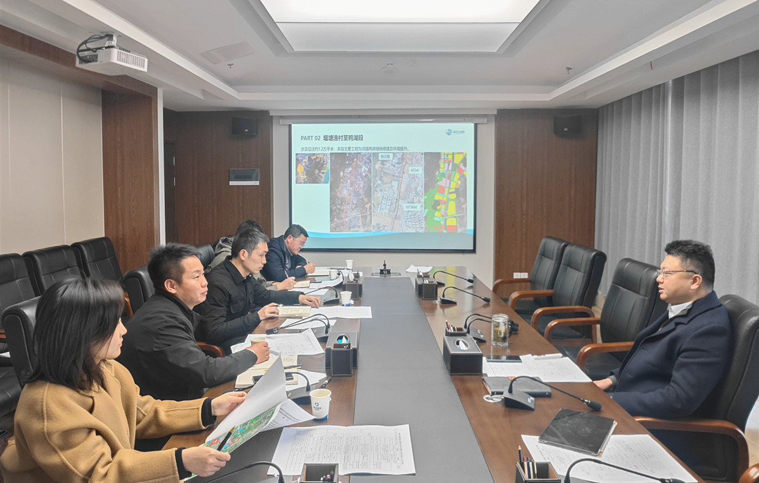 图片:会议现场.jpg 图片:会议现场.jpg