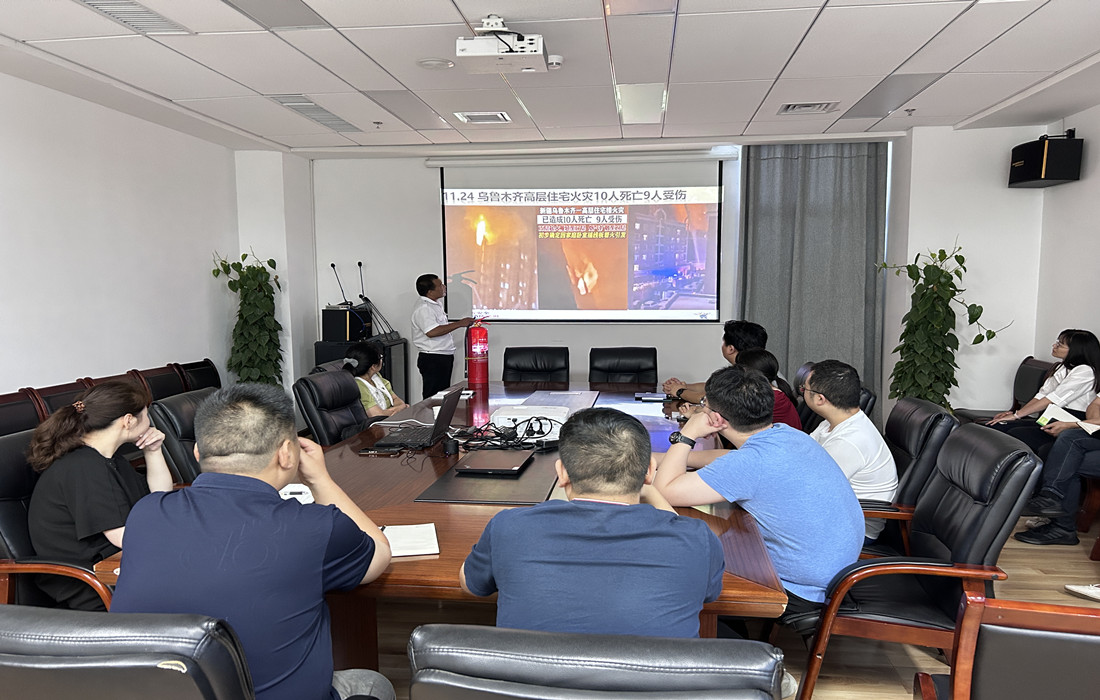 照片2_副本.jpg 照片2_副本.jpg