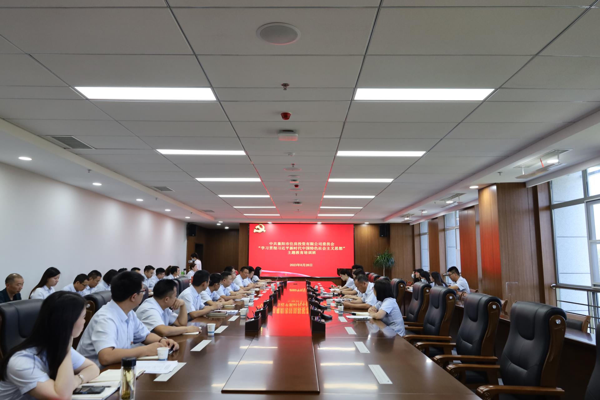 图片一.jpg 图片一.jpg