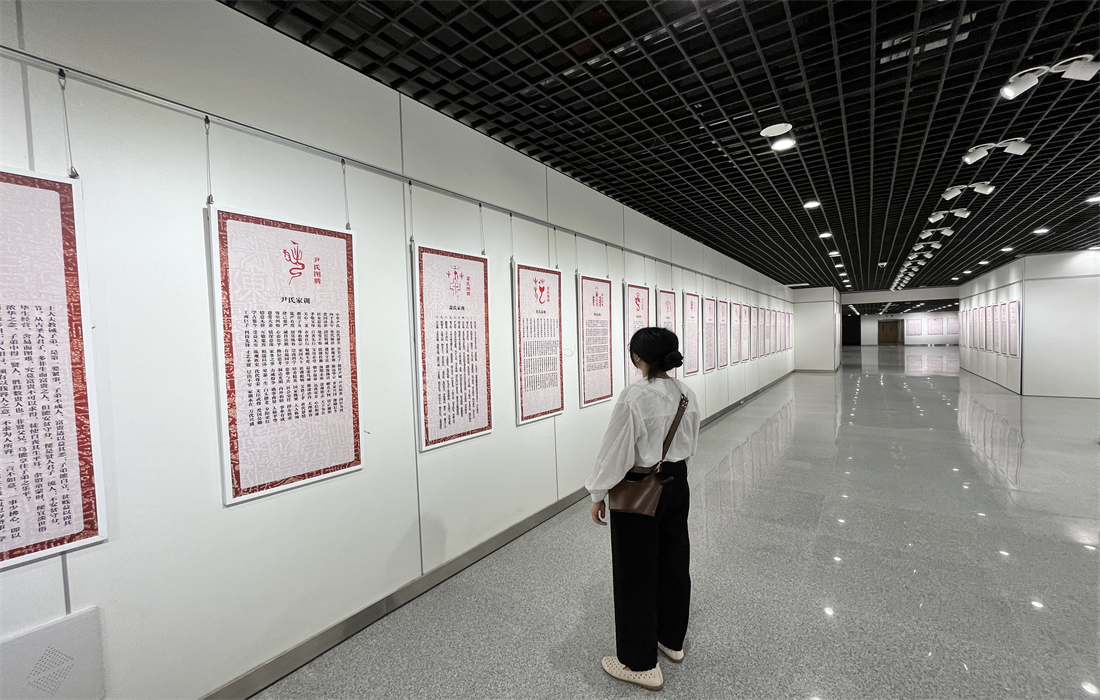 恒泰健康组织开展家庭助廉“七个一”活动图片4.jpg