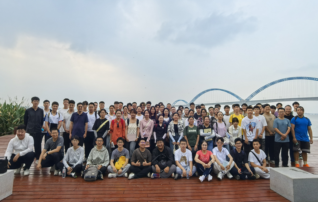 图片2.研学之旅活动合照.jpg 图片2.研学之旅活动合照.jpg