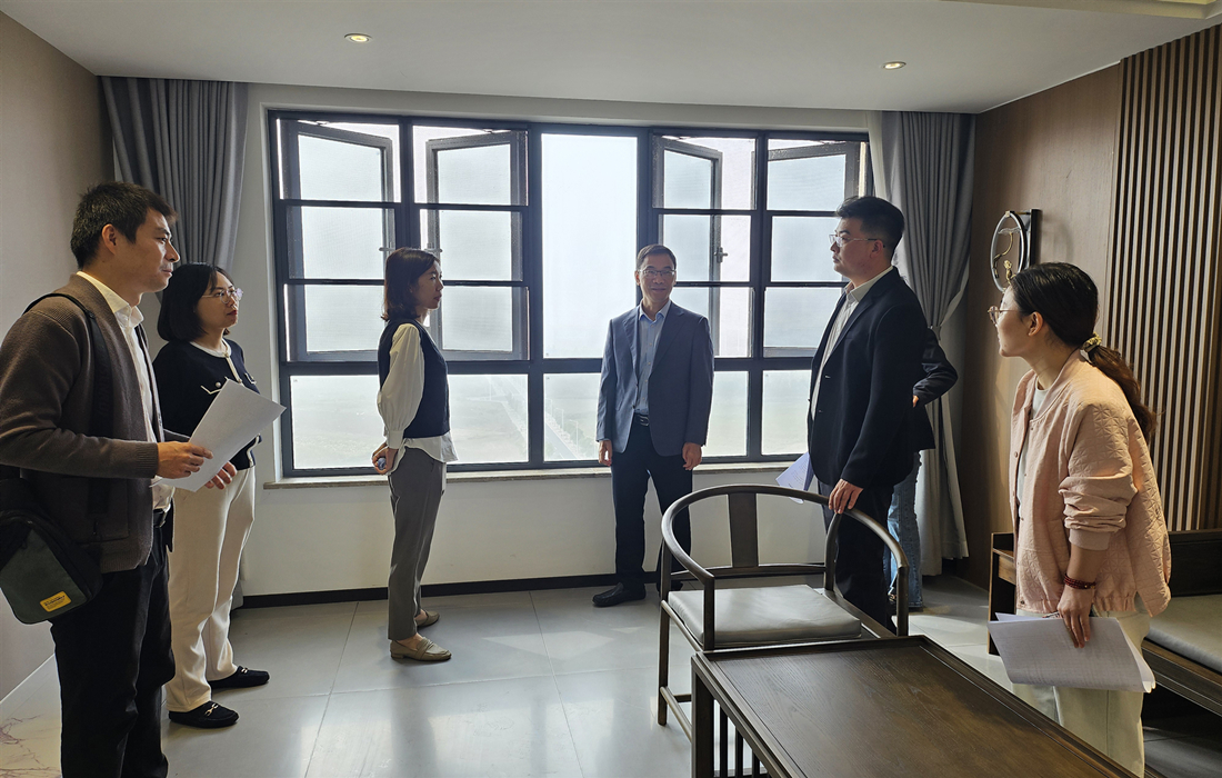 李锋调研房投公司东津沁和园项目现场图片.jpg 李锋调研房投公司东津沁和园项目现场图片.jpg