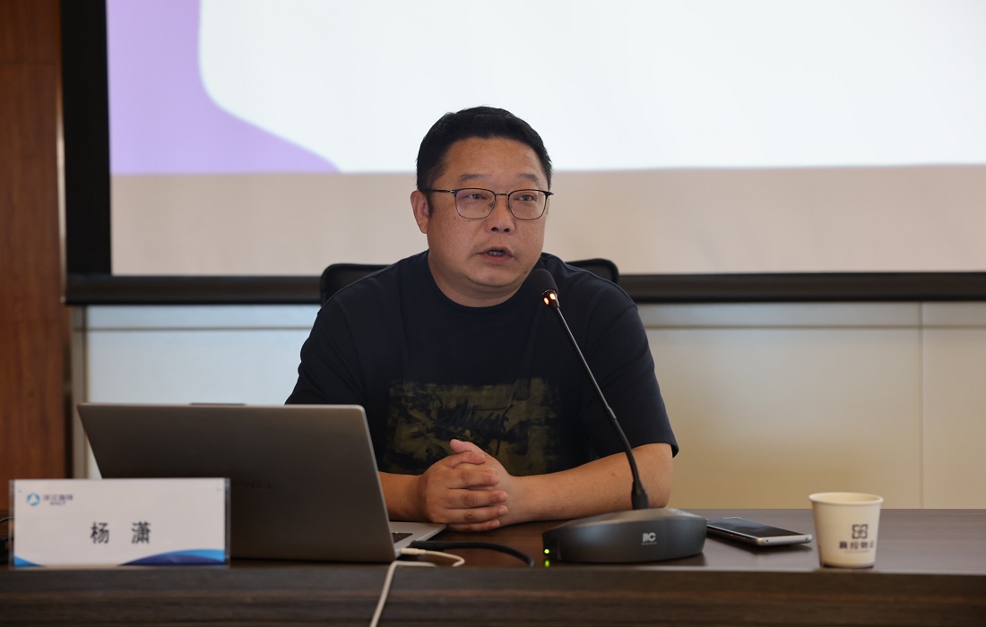 上传2.jpg