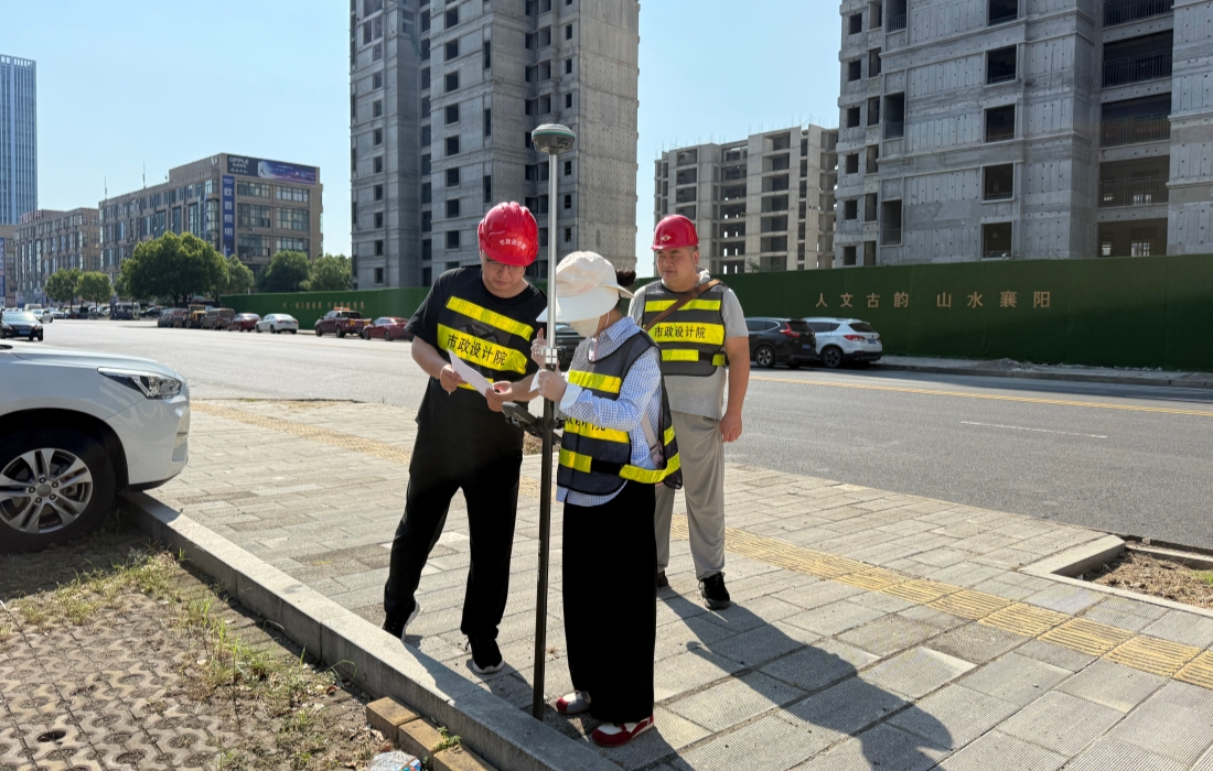 点亮路图片_2官网.jpg
